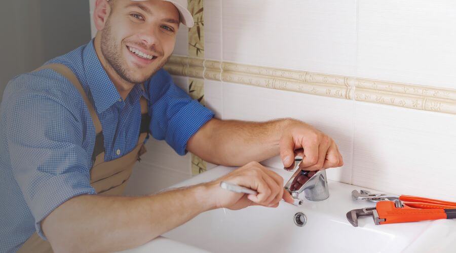 Local annual plumbing maintenance in Middlefield, OH